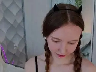 Camsoda Watch Live Sex Cams of francinebritnell