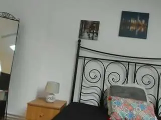 Camsoda Watch Live Sex Cams of roxytattoo