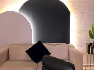 Camsoda Sex Cam of paulinesanz