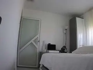 Camsoda Adult Webcam of voyeurcam-charmhellen-kitchen