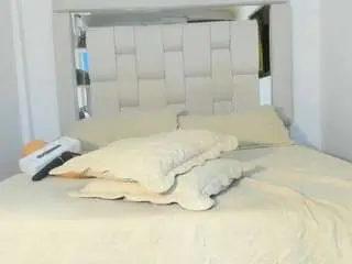 Camsoda Sex Cam of naomy-rh