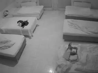 Camsoda Free Live Porn of voyeurcam-julmodels-bed-6