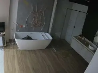 Camsoda Sex Chat of voyeurcam-casa-salsa-bathroom-4
