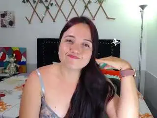 Camsoda Adult Webcams of naughtygirlmmm