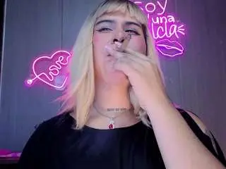 Camsoda Nude Webcam of yumiisweet