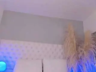 Camsoda Watch Live Sex Cams of sara-frost