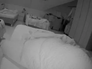 Camsoda Live Sex of voyeurcam-julmodels-bed-1