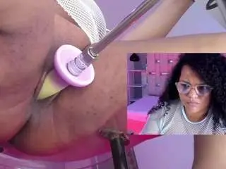 Camsoda Free Live Porn of mhia-rey