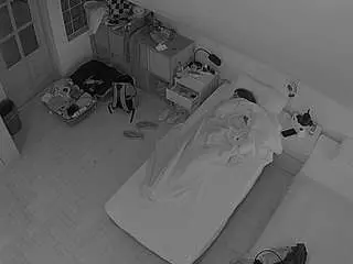Camsoda Free Live Porn of voyeurcam-julmodels-bed-7