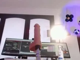 Camsoda Free Live Porn of tylerbloom