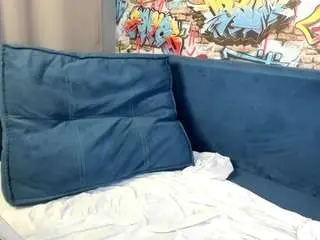Camsoda Adult Webcam of kira-be11