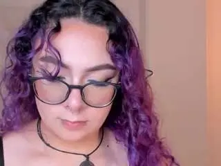 Camsoda Adult Video Chat of loiseharper