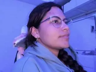 Camsoda Adult Webcam of lady-brownnnn