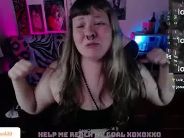 Chaturbate Sex Cam of destroyall420