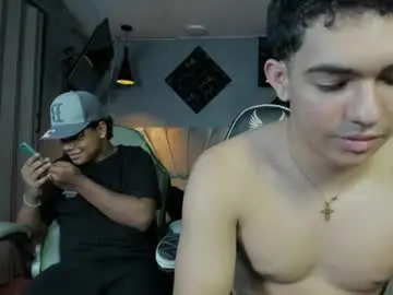 Chaturbate Live Sex of mr_mois