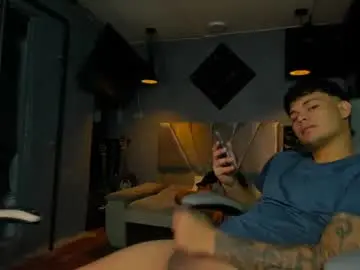 Chaturbate Live Sex of mr_mois