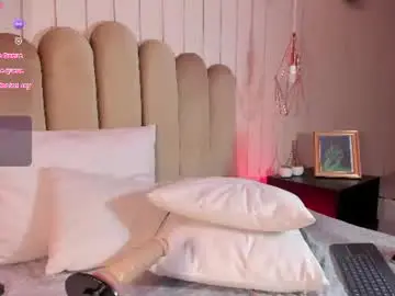 Chaturbate Live Sex Cam of nickiwestt___