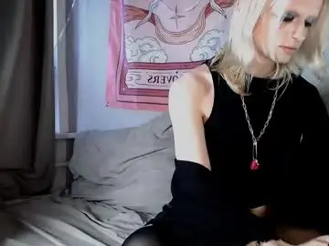 Chaturbate Free Porn Cam of alien_bella