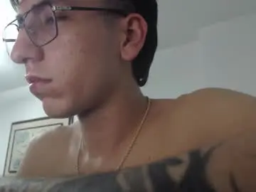Chaturbate Live Porn of axel__master