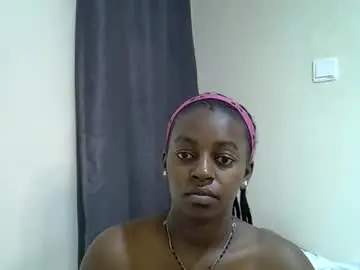 Chaturbate Live Sex Cam of sexy_linda022