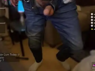 Chaturbate Sex Cam of hairybelly818
