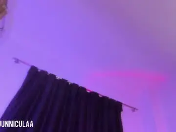 Chaturbate Free Live Porn of larissa___