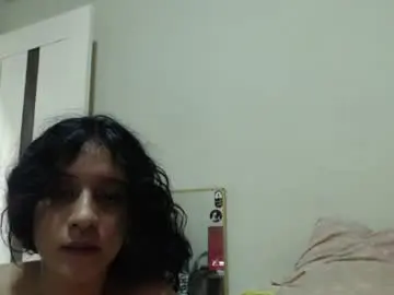 Chaturbate Free Porn Cam of alinawoolf_