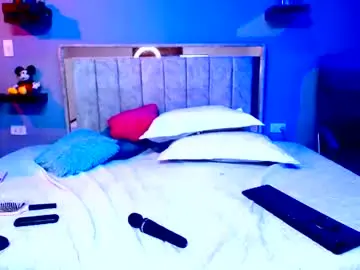 Chaturbate Free Live Porn of mia_rous01