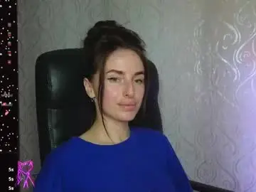 Chaturbate Best live sex cam show of adrihanna