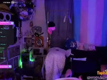 Chaturbate Adult Video Chat of myrtlemystic