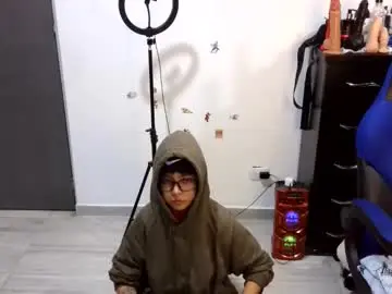 Chaturbate Live Sex Cam of thomascooper_cams