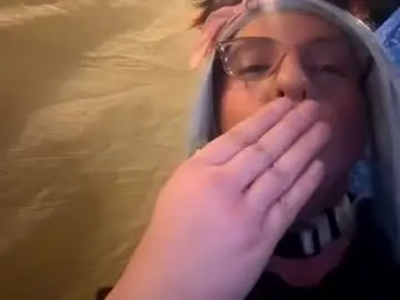 Chaturbate Live Sex Cam of blakelytgirl