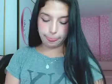 Chaturbate Live Sex Cam of small_naugthy