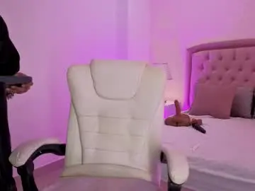 Chaturbate Best live sex cam show of chloemoon10