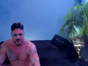 Chaturbate Sex Chat of dennis_cox_