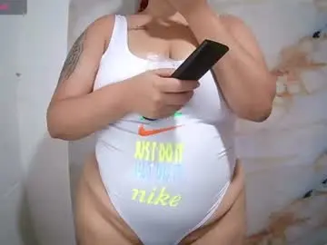 Chaturbate Live Sex Cam of krissone_1