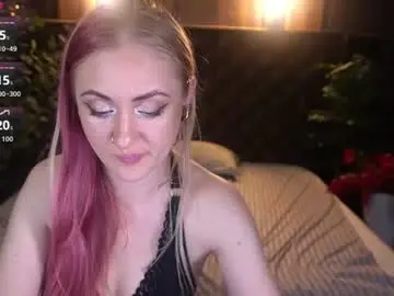 Chaturbate Nude Webcam of dramaquenn