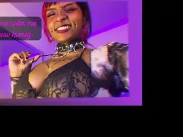 Chaturbate Live Sex of morticia_420