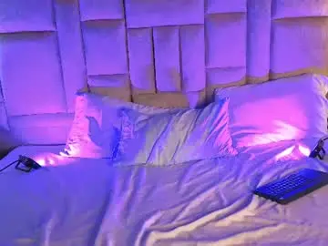 Chaturbate Live Sex Cam of scarlett_sweet9