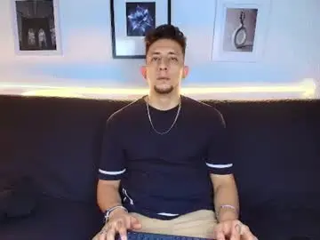 Chaturbate Private Sex Chat of maykol_victoria