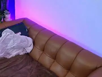 Chaturbate Watch Live Sex Cams of rosaliecaine