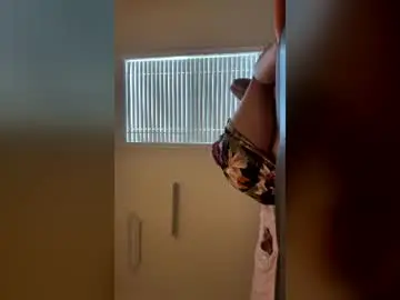Chaturbate Watch Live Sex Cams of beautyloves
