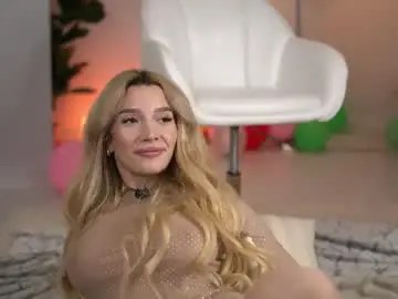 Chaturbate Watch Live Sex Cams of svveetluna