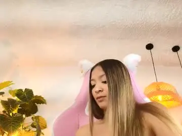 Chaturbate Live Sex Cam of victoria_adams14