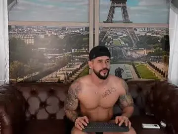 Chaturbate Live Sex Cam of petesevans_1