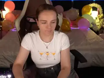 Chaturbate Sex Cam of foxyshyyy