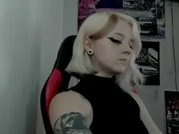 Chaturbate Free Live Porn of holy_mistresss