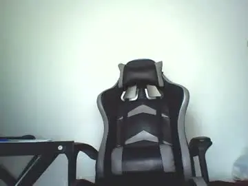 Chaturbate Live Sex Cam of mission_cumpossible