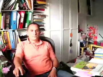 Chaturbate Live Sex Cam of runner1978