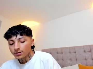 Chaturbate Adult Webcam of sky_n_zayn
